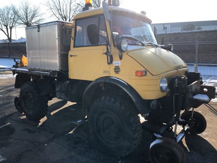 Arrivée de l'Unimog à la gare depuis l'usine Bombardier du Nord